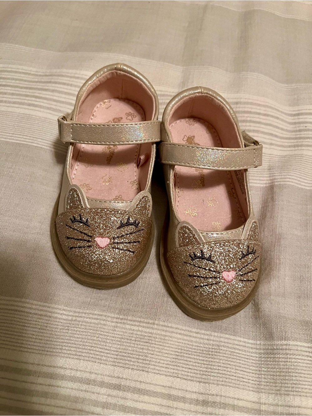 Self Esteem Girls Glitter Cat Mary Jane Shoes - Gold and Pink